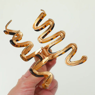 Large Squiggle Metal Claw Clip