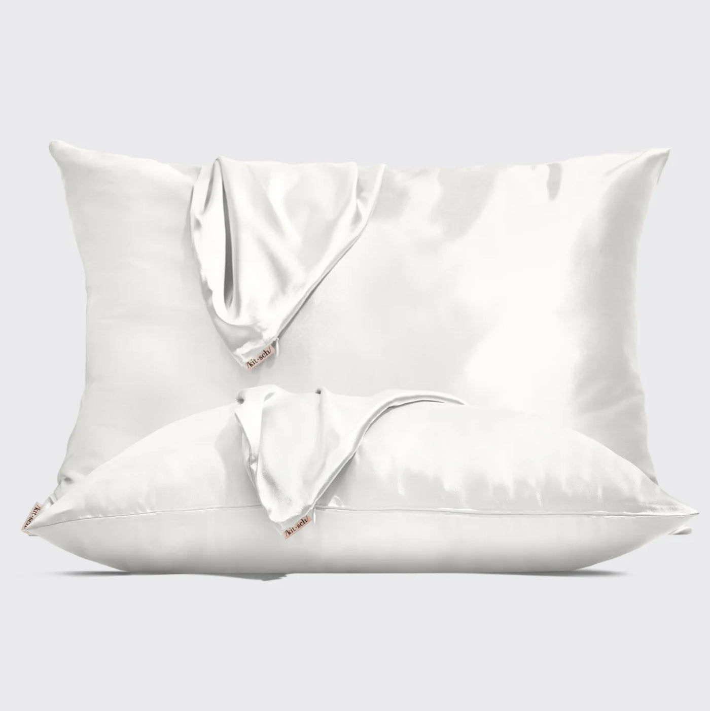 Holiday Ivory Standard Pillowcase 2pc