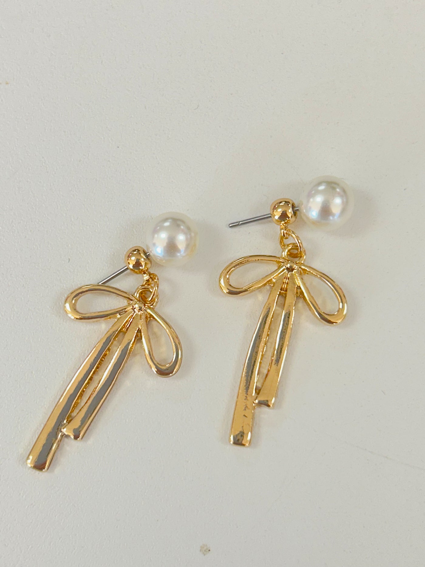 Girly Pearl Bow Earrings