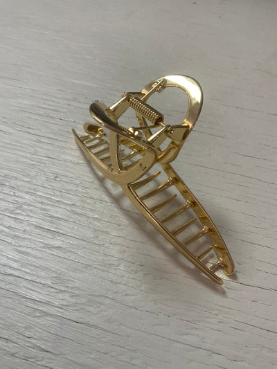 Oversize Gold Metal Claw Clip