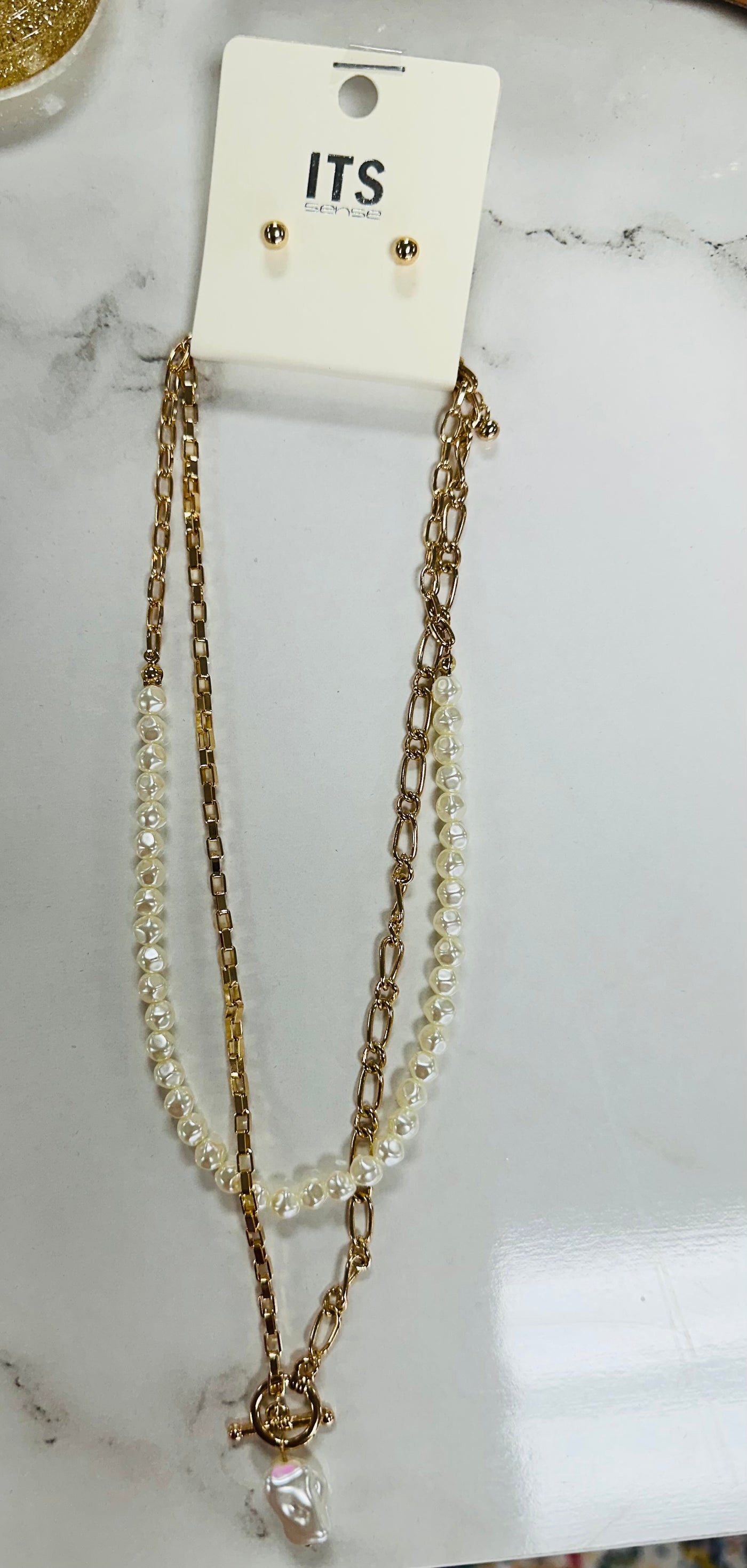 Pearl Layered Toggle Necklace Set